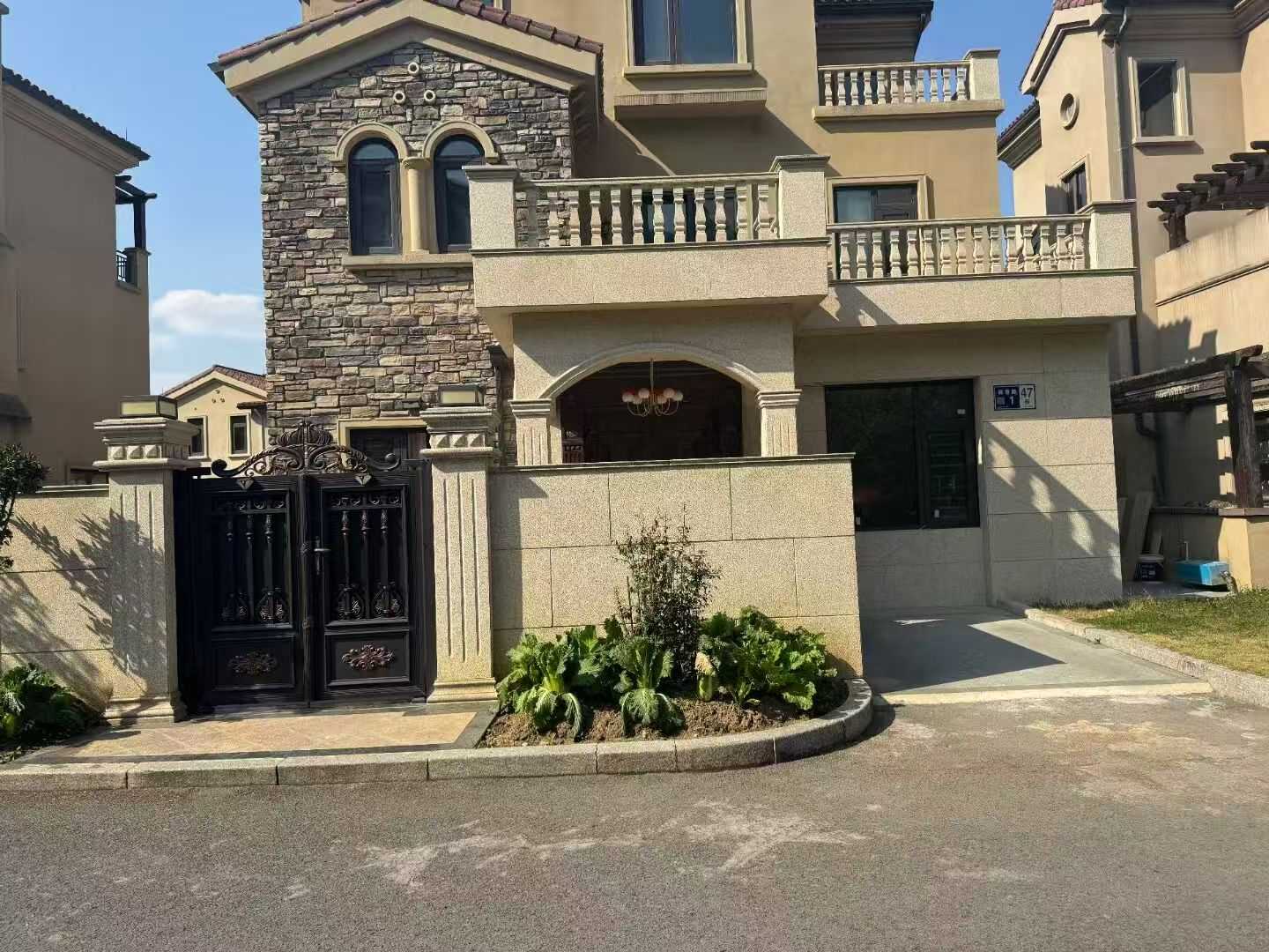 绍兴黄金麻别墅干挂效果展示