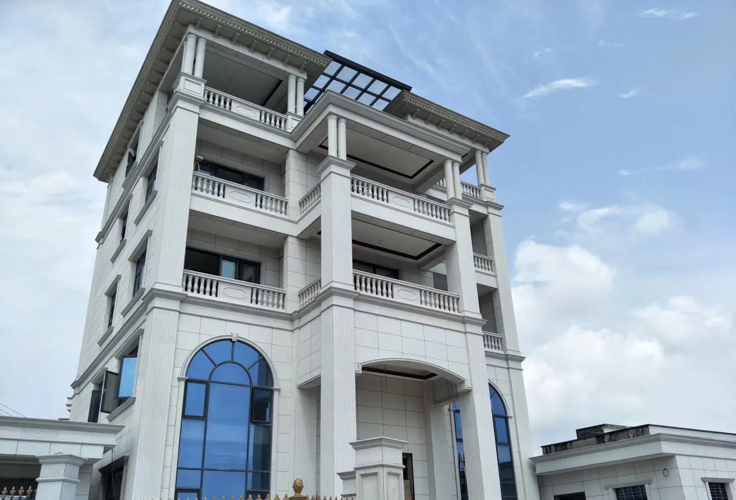 绍兴芝麻白别墅干挂效果展示